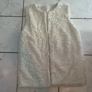 Faux Fur Sleeveless Vest in Cream